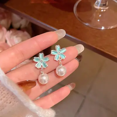 S925 Silver Needle Forest Style Fresh Flower Stud Earrings Women Vacation Lightweight Luxury Niche Elegant Pearl Earrings - 11