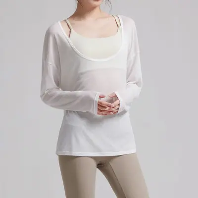Two-Piece Yoga Cover-Up Set with Support Tank and Loose Running Top - 7