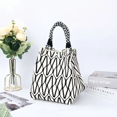 Gestrickte Damenhandtasche mit Ringgriff, kleine Stoff-Tote-Bag - 11