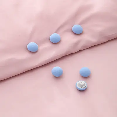 Quilt holder, sheet holder, new model with one-click unlock feature, secure, non-slip, skin-friendly and mark-free holder - 12