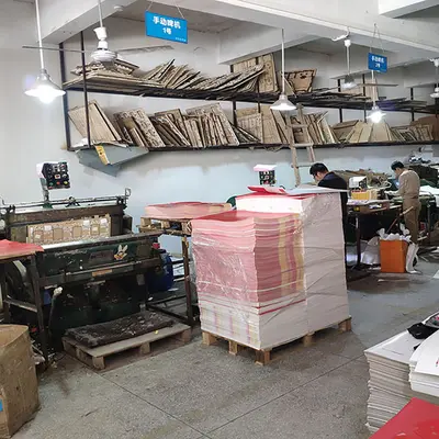 Phone case packaging box, colorful cardboard, universal fit