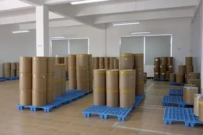 Fabrika çıkışlı gıda sınıfı konsantre peynir altı suyu proteini tozu WPC80 peynir altı suyu proteini