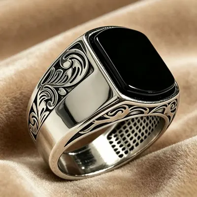 Sanjie Cross-border New Men's Domineering Black Gemstone Ring European and American Carved Filigree Men's Ring Daily Wear