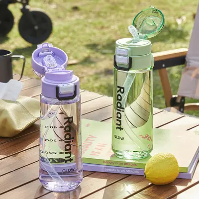 Fuxing doppelte Trinkbecher tragbar offene Sommer-Kunststoff-Wasserflasche hochwertiger Sporttrinkbecher mit Deckel zum Öffnen Strohhalm-Becher für Herren und Damen