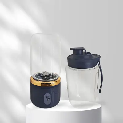 跨境榨汁机便携式小型果汁杯学生家用多功能充电搅拌机榨汁杯批发
