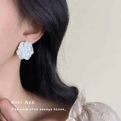 Perlen-Blüten-Ohrringe Vintage-Design extravagantem Brautschmuck