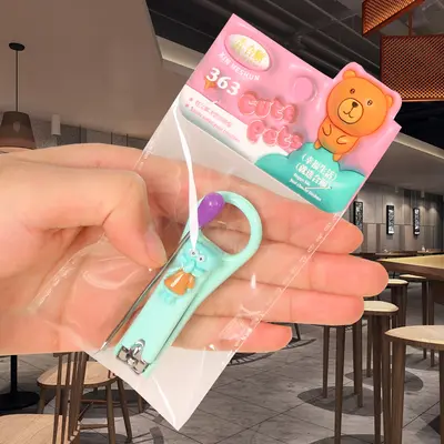 Nagelschere und Ohrlöffel-Set mit Cartoon-Design - 4