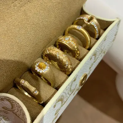 Kadınlar için Vintage Stil S925 Gümüş Zirkon Fırçalanmış Yüzük, Retro Niş Üst Düzey Hafif Lüks Çok Yönlü Açık Yüzük Yeni.