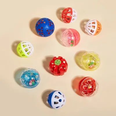 Colorful plastic bell ball mesh cut ball sound funny cat ball pet supplies self-pleasure chewing cat toy
