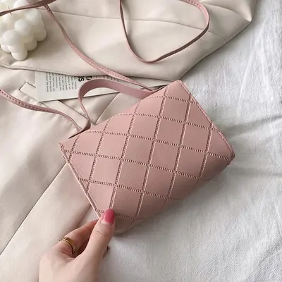 Small Square Lattice Pattern Women's Single Shoulder Bag with Round Lock - 3