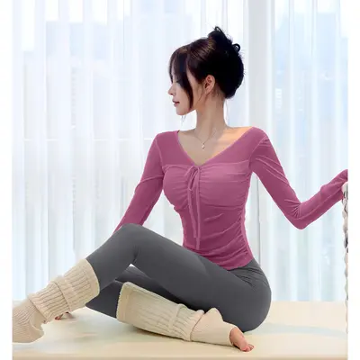 Women's Pilates and Yoga Set with Chest Pads and Sports Top - 9