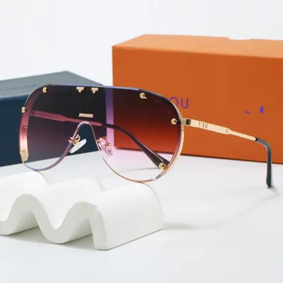 Rivet Toad-Shaped Large Frame Metal Sunglasses - 2