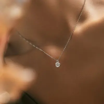 MODIAN 1 karat moissanit gümüş kolye