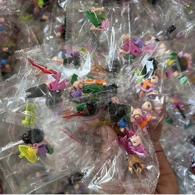 Small Particle Building Blocks Human Mini Figure Set - 10