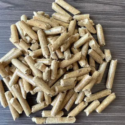 Pinus Sylvestris Biomass Fuel Pellets, 1 kg, for Heating and Camping