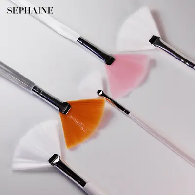 Fächerförmiger Maskenpinsel für Spa-Hautpflege und Fruchtsäure-Anwendung