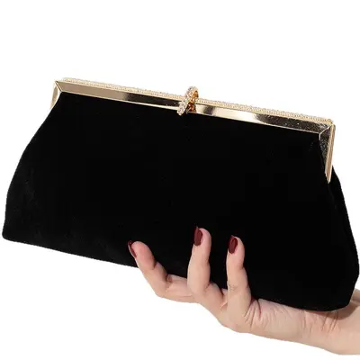 Handgefertigte Samt-Abendtasche - 5