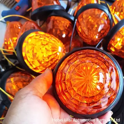 12-24V koni şekilli LED tavan lambası, kamyon ve römork için