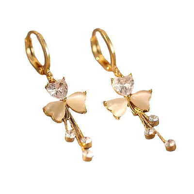 Lightweight luxury clover earrings with tassel detail