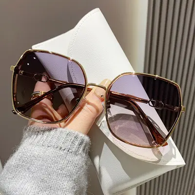 Large Frame UV Protection Sunglasses for Women - 10