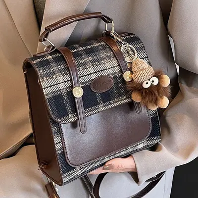Preppy-Stil Rucksack für Frauen, Nischen-Rucksack, 2025 neue einfache Karo-Schultasche, englischer Stil Damen-Handtasche für den Arbeitsweg - 12