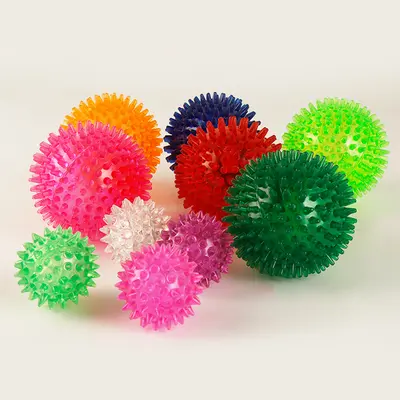 TPR Squeaky Light-Up Spiky Ball Dog Toy for Teeth Cleaning - 4
