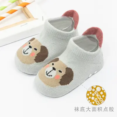 3D-Cartoon-Babysocken mit Silikonpunkten, Niedrigschnitt - 10