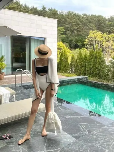 2025 Style Triangle Split Swimsuit for Women, Tummy Control, Beach and Hot Spring - 7
