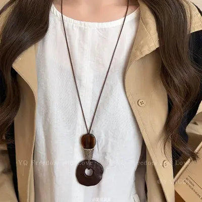 Vintage Coffee Brown Pendant Necklace Long Chain - 7