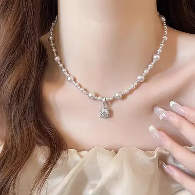 Titanium steel pearl necklace, rose design, non-fading, lightweight luxury