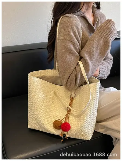 2026 Women's Retro Woven Pattern Large Tote Bag - 5