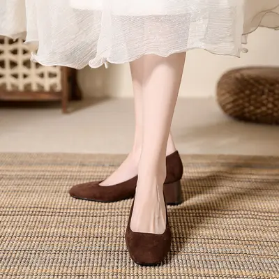 Women's Square Toe Chunky Heel Frosted Suede Retro Pumps