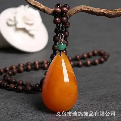 新款复古民族风老蜜蜡吊坠鸡翅木长项链女无事牌毛衣链棉麻配饰 - 7