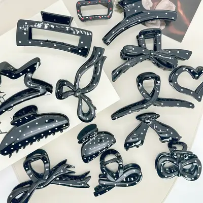 Japanischer Stil niedliche durchsichtige gepunktete Pfotenklemme modische große Haarspange vielseitige Haarspange Mädchen Hai-Klemme Haaraccessoire