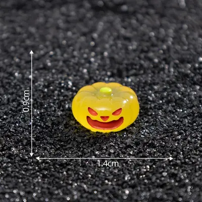 Çapraz Sınır Yeni Ürün Cadılar Bayramı Gece Parlayan Mini Balkabağı Oyuncak Ev DIY Dekorasyon Aksesuarları Mikrolandskap Masaüstü Küçük Süs Eşyası
