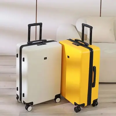 Luggage 20 inch Japanese style, combo lock, universal wheels