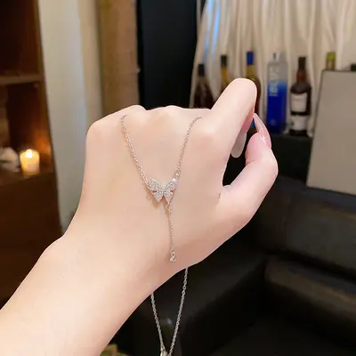 Lightweight luxury niche high-end titanium steel necklace elegant micro inlaid zirconia bridge bone chain fashion versatile temperament internet celebrity pendant - 10