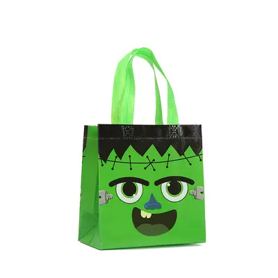 Cartoon Print Non-Woven Halloween Style Handbag Party Candy Gift Bag Mall Shopping Packaging Bag Wholesale