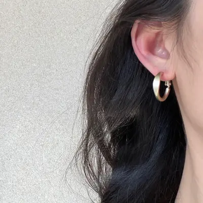 Coffee gold earrings, frosted finish, ins style niche design