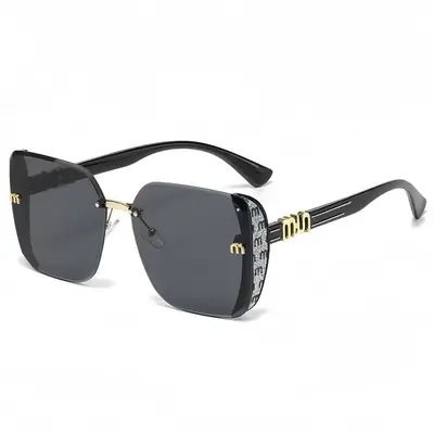 Women's Semi-Rimless Gradient Tea Sunglasses with Sparkle Details - 6