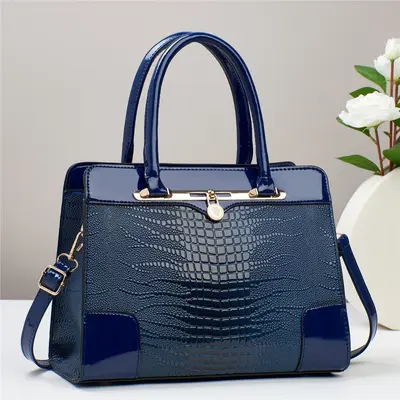 Crocodile Pattern Women's Crossbody Bag, Casual Mom Bag - 3