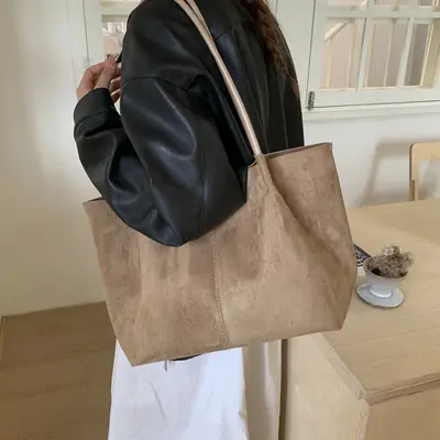 Women's Soft Leather Tote Bag, Large Capacity, Minimalist Retro Design - 4