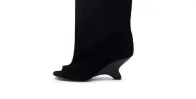 Women's Fishmouth Wedge Short Boots - 9