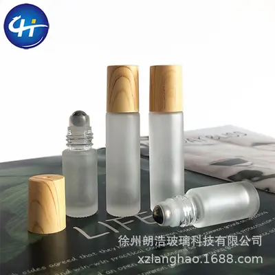 Çapraz Sınır 5/10ml Mat Cam Ahşap Desen Kapak Top Uçlu Şişe Uçan Top Şişe Esans Parfüm Uçan Top Dağıtım Şişesi Takılabilir Set