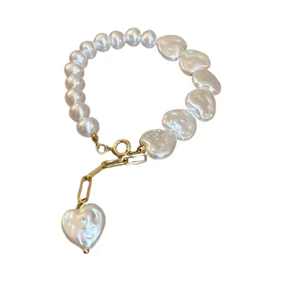 Pearl bracelet with T-shaped buckle, French fashion design