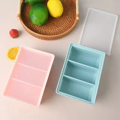 Factory Direct Supply Large Silicone Ice Cube Tray with Lid 3-Hole DIY Creative Three-Compartment Ice Mold Snow Kitchen Ice Maker Mold