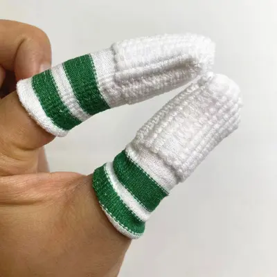 Pet teeth cleaning finger covers for dogs and cats