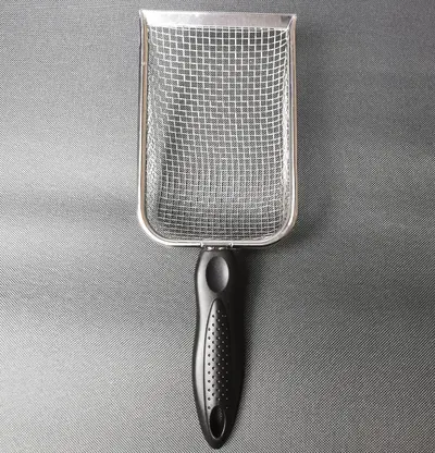 Fine-Hole Stainless Steel Cat Litter Scoop with Plastic Handle - 7