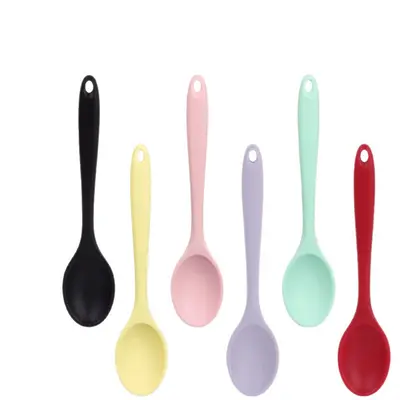 Karıştırmak için silikon kaşık, çorba kaşığı, öğrenci kaşığı, pirinç kaşığı, karıştırma kaşığı, çorba kaşığı, çocuk gıda takviyesi aleti.