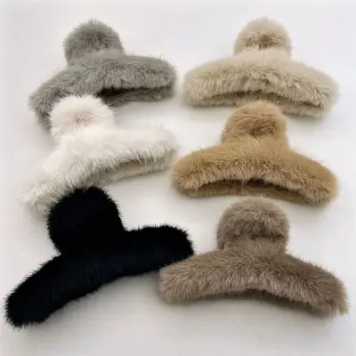 Oufei Le Korean Style Large Mink Fur Plush Hair Claw Clip Autumn Winter Back Head Rabbit Hair Shark Clip Hair Clip Hair Accessory Wholesale